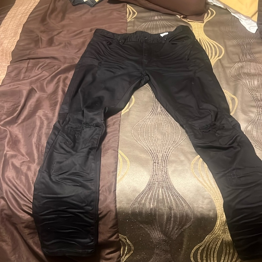 Black slim fit jeans